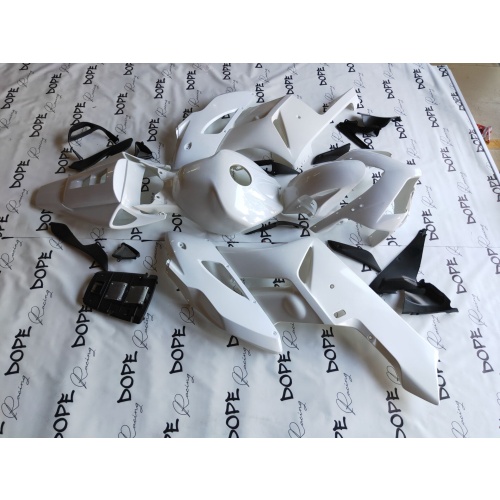 ABS FULL FAIRING ΣΕΤ ΚΟΥΣΤΟΥΜΙ ΠΛΑΣΤΙΚΑ ΛΕΥΚΟ HONDA CBR1000RR '04-'05