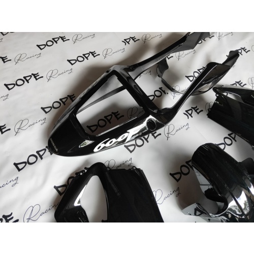 ABS FULL FAIRING ΣΕΤ ΚΟΥΣΤΟΥΜΙ