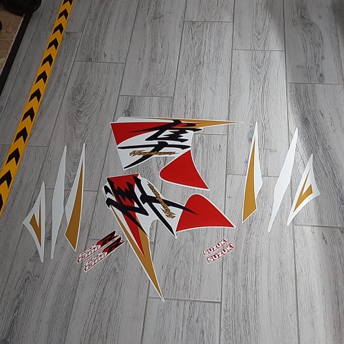 ΣΕΤ ΑΥΤΟΚΟΛΛΗΤΑ FAIRING SUZUKI GSXR1300 HAYABUSA 2008-2020 ΚΟΚΚΙΝΟ-ΜΑΥΡΟ-ΛΕΥΚΟ-ΧΡΥΣΟ - Image 2