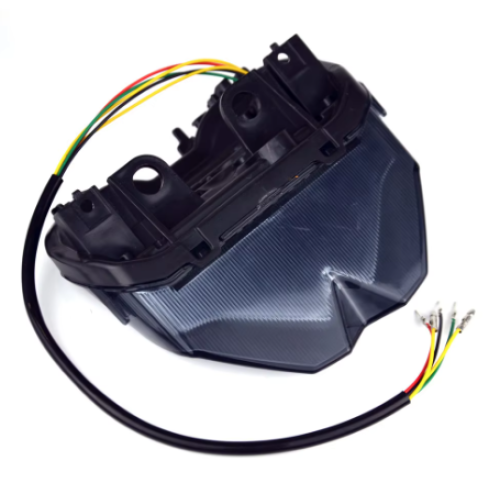 ΟΠΙΣΘΕΝ LED ΦΑΝΑΡΙ ΜΕ ΦΛΑΣ YAMAHA MT09 2021-2024 - Image 2
