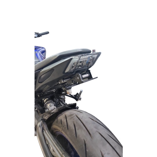 ΑΝΑΔΙΠΛΟΥΜΕΝΗ ΣΠΑΣΤΗ ΒΑΣΗ ΠΙΝΑΚΙΔΑΣ GREF YAMAHA MT-09 2017-2020 - Image 2