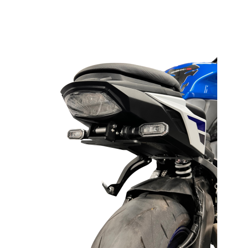 ΑΝΑΔΙΠΛΟΥΜΕΝΗ ΣΠΑΣΤΗ ΒΑΣΗ ΠΙΝΑΚΙΔΑΣ GREF SUZUKI GSX-S 1000 2015-2024+ - Image 2