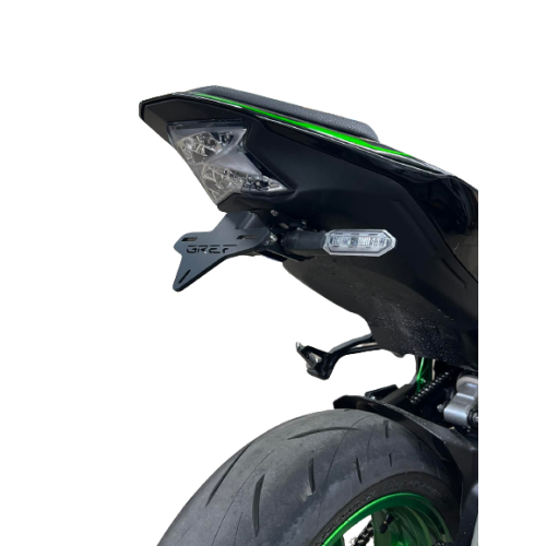 ΑΝΑΔΙΠΛΟΥΜΕΝΗ ΣΠΑΣΤΗ ΒΑΣΗ ΠΙΝΑΚΙΔΑΣ GREF KAWASAKI Z900 2017-2024