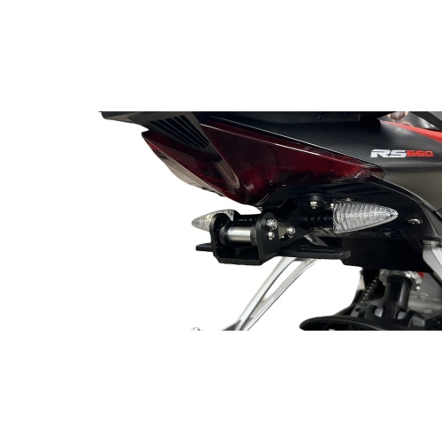 ΑΝΑΔΙΠΛΟΥΜΕΝΗ ΣΠΑΣΤΗ ΒΑΣΗ ΠΙΝΑΚΙΔΑΣ GREF APRILIA RS 660 2021+ - Image 2