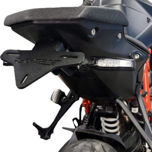 ΑΝΑΔΙΠΛΟΥΜΕΝΗ ΣΠΑΣΤΗ ΒΑΣΗ ΠΙΝΑΚΙΔΑΣ GREF KTM SUPER DUKE 1390 R (EVO) 2024+ / DUKE 990 2024+