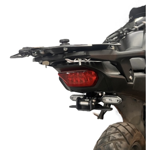 ΑΝΑΔΙΠΛΟΥΜΕΝΗ ΣΠΑΣΤΗ ΒΑΣΗ ΠΙΝΑΚΙΔΑΣ GREF HONDA TRANSALP XL 750 2023+ - Image 2
