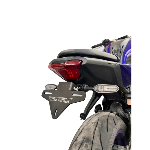 ΑΝΑΔΙΠΛΟΥΜΕΝΗ ΣΠΑΣΤΗ ΒΑΣΗ ΠΙΝΑΚΙΔΑΣ GREF YAMAHA MT07 2025+