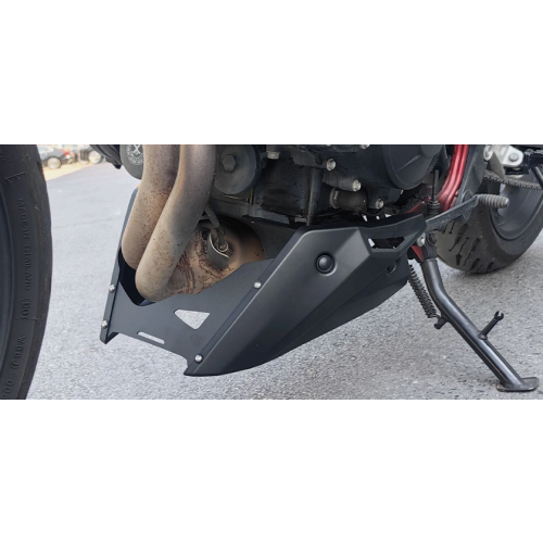 ΠΡΟΣΤΑΤΕΥΤΙΚΗ ΚΑΡΙΝΑ HONDA CB750 HORNET 2023-2025 ΜΑΥΡΗ