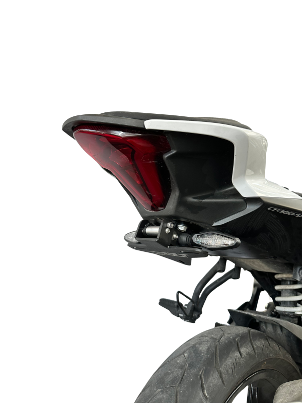 ΑΝΑΔΙΠΛΟΥΜΕΝΗ ΣΠΑΣΤΗ ΒΑΣΗ ΠΙΝΑΚΙΔΑΣ GREF CFMOTO 300SS 2023+ / 300SR 2023+ - Image 2